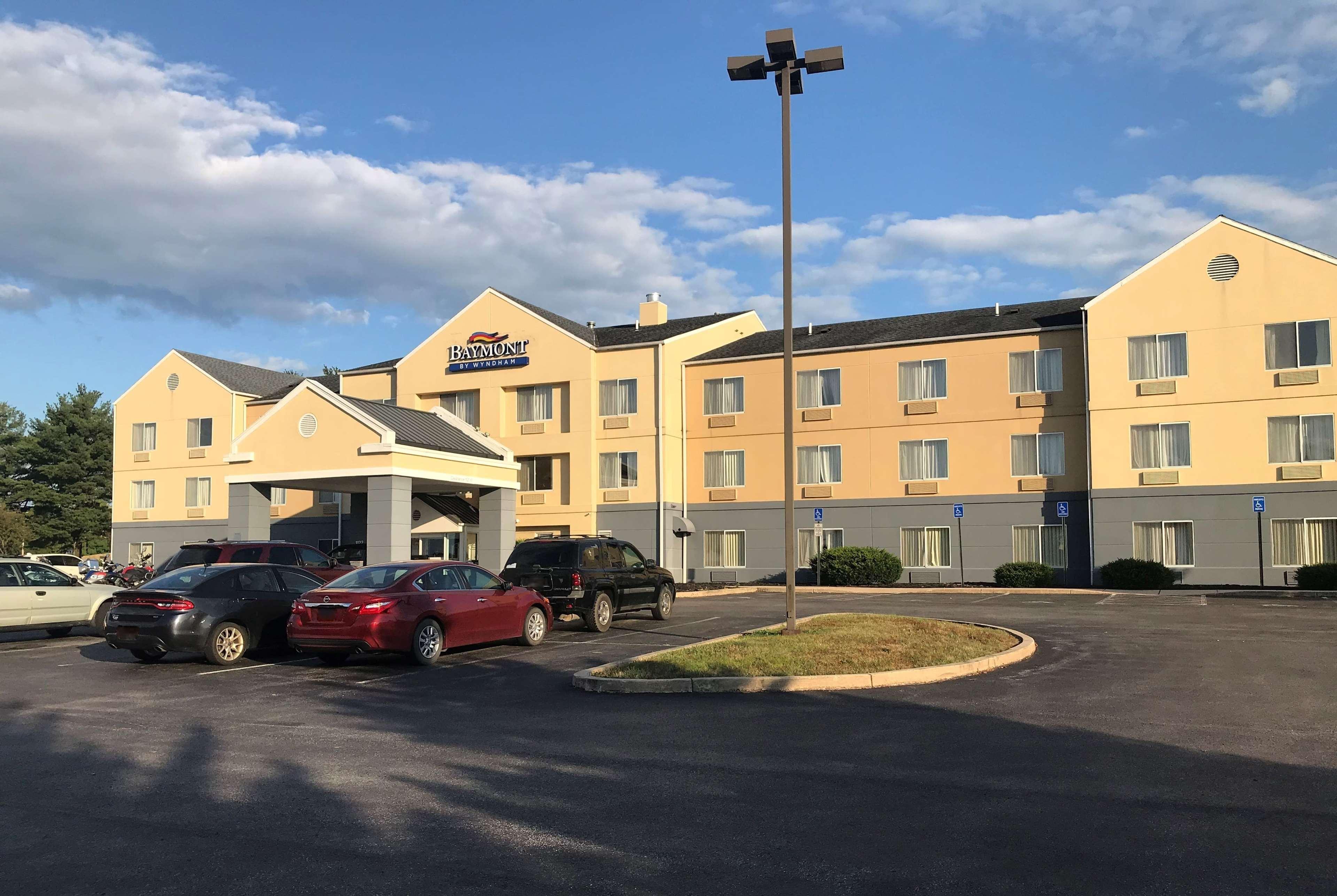 Baymont By Wyndham Chambersburg Hotel Luaran gambar